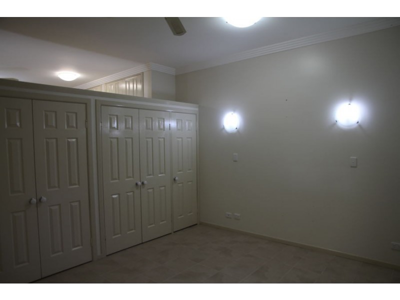 6/548 Esplanade, Urangan QLD 4655