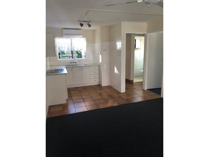 6/480 Esplanade, Torquay QLD 4655