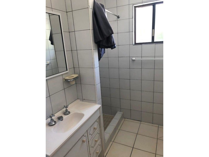 6/480 Esplanade, Torquay QLD 4655