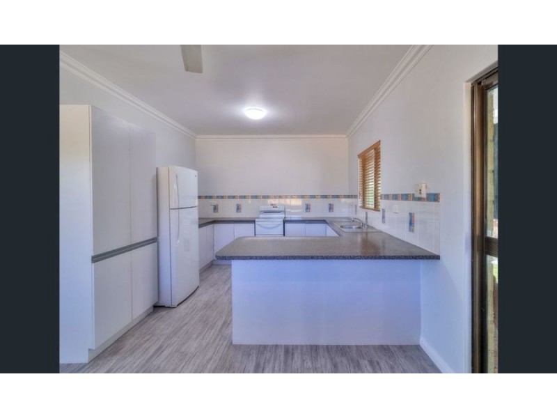 6 Garden Drive, Urangan QLD 4655