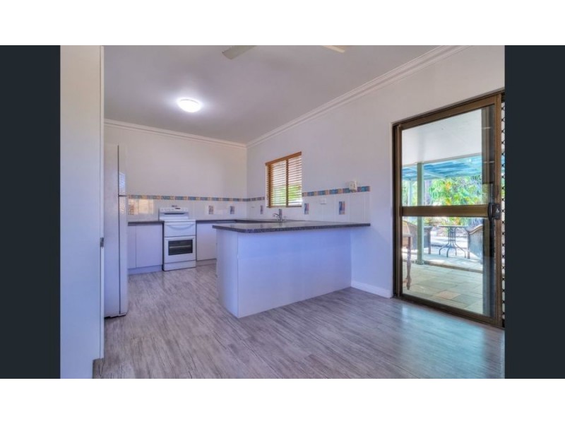 6 Garden Drive, Urangan QLD 4655