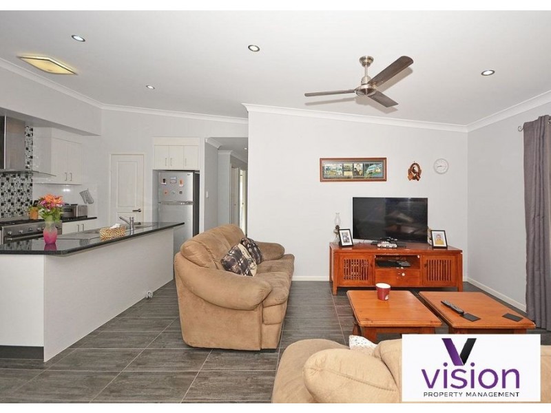 27 Spence Street, Point Vernon QLD 4655