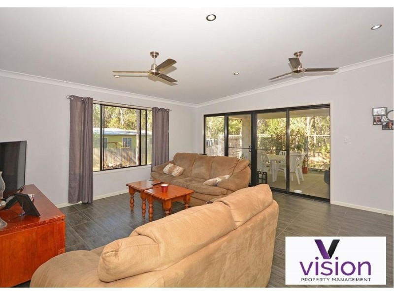 27 Spence Street, Point Vernon QLD 4655