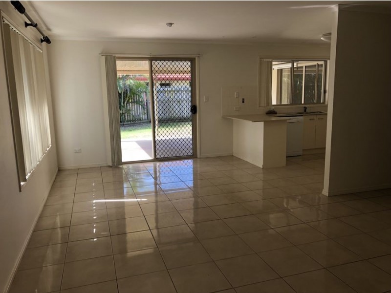 55 Bounty Circuit, Eli Waters QLD 4655