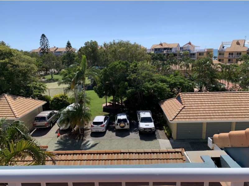 25 17 BUCCANEER, Urangan QLD 4655