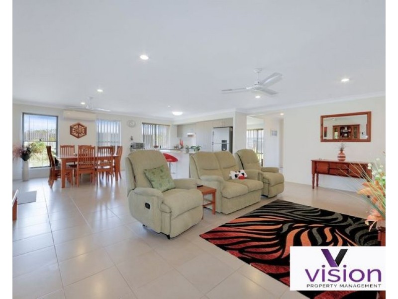 7 Oxley Circuit, Urraween QLD 4655