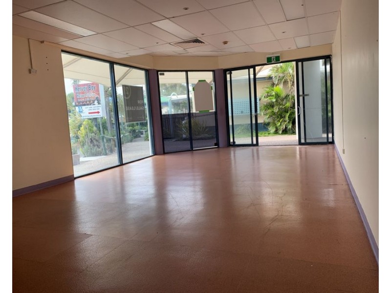 Shop 1 Mantra Resort, Urangan QLD 4655