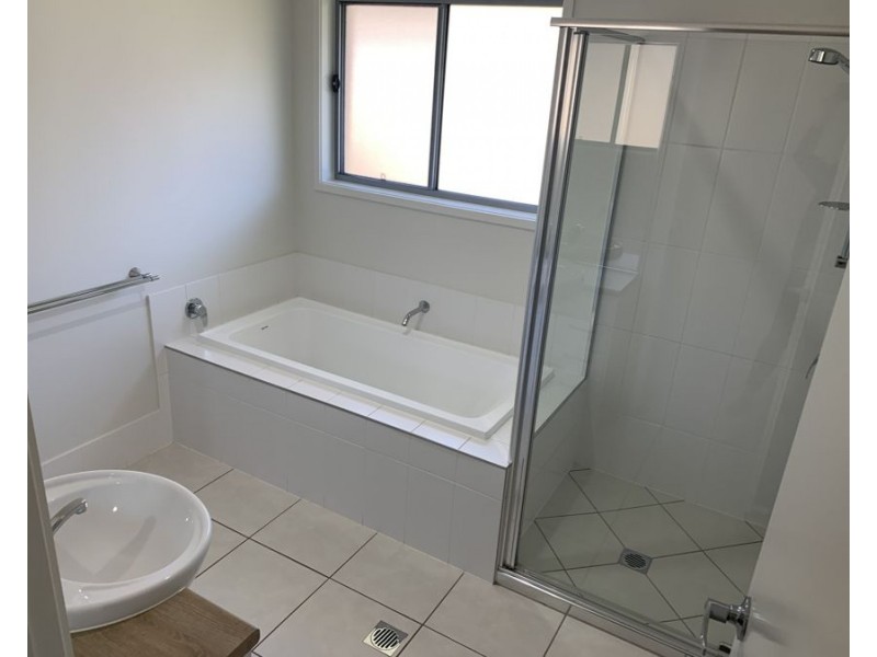 9 Wylie Way, Urraween QLD 4655