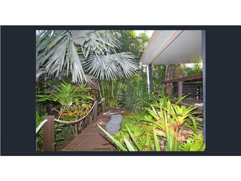 2 Elgin Court, Urraween QLD 4655