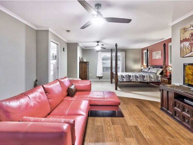 2 Elgin Court, Urraween QLD 4655