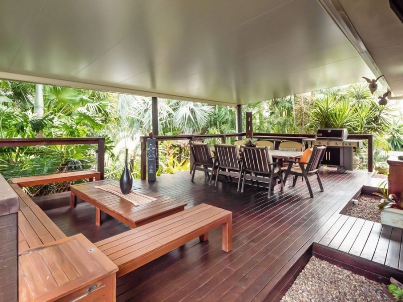2 Elgin Court, Urraween QLD 4655