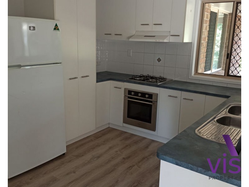 204 Pulgul Street, Urangan QLD 4655