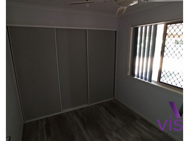 204 Pulgul Street, Urangan QLD 4655