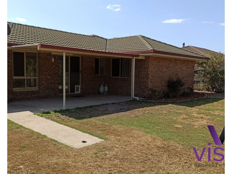 204 Pulgul Street, Urangan QLD 4655