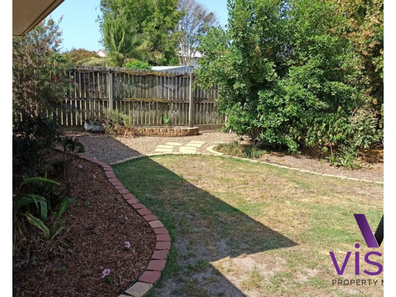 204 Pulgul Street, Urangan QLD 4655