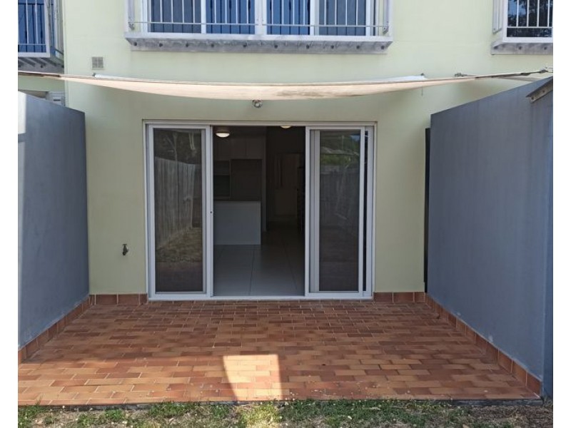 11/13-19 Hythe Street, Pialba QLD 4655