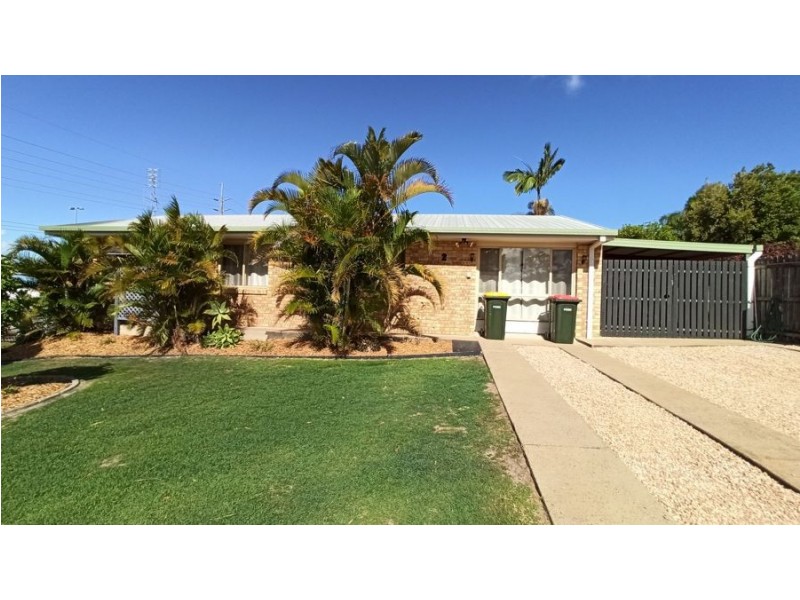 2 Ian Avenue, Kawungan QLD 4655
