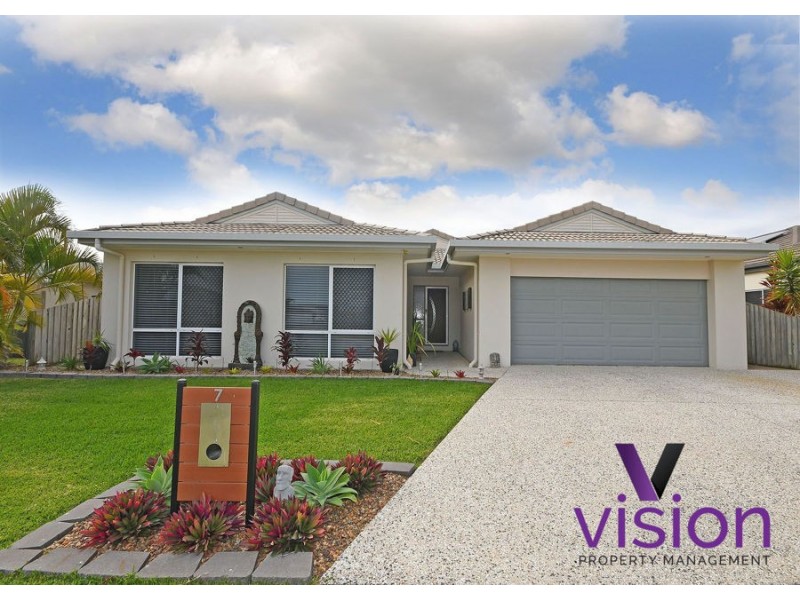 7 Yongala Avenue, Eli Waters QLD 4655