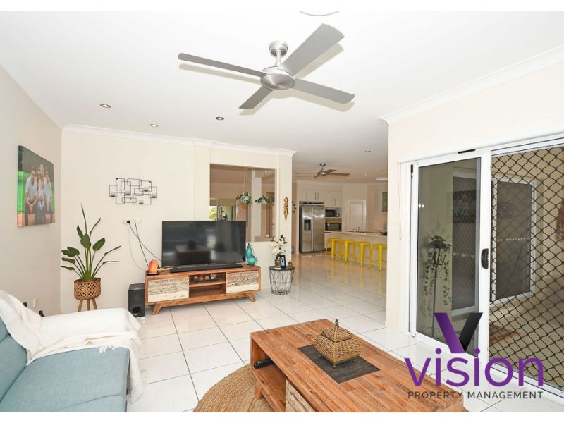 7 Yongala Avenue, Eli Waters QLD 4655