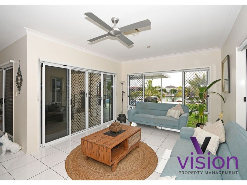 7 Yongala Avenue, Eli Waters QLD 4655