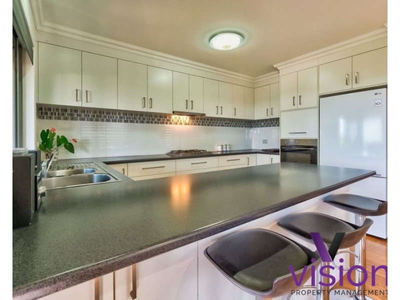 5 Sandy View Drive, Nikenbah QLD 4655
