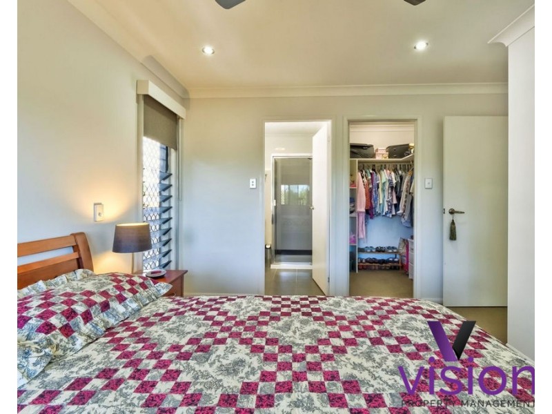 5 Sandy View Drive, Nikenbah QLD 4655
