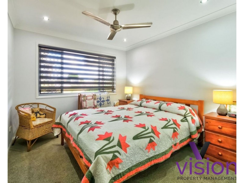 5 Sandy View Drive, Nikenbah QLD 4655