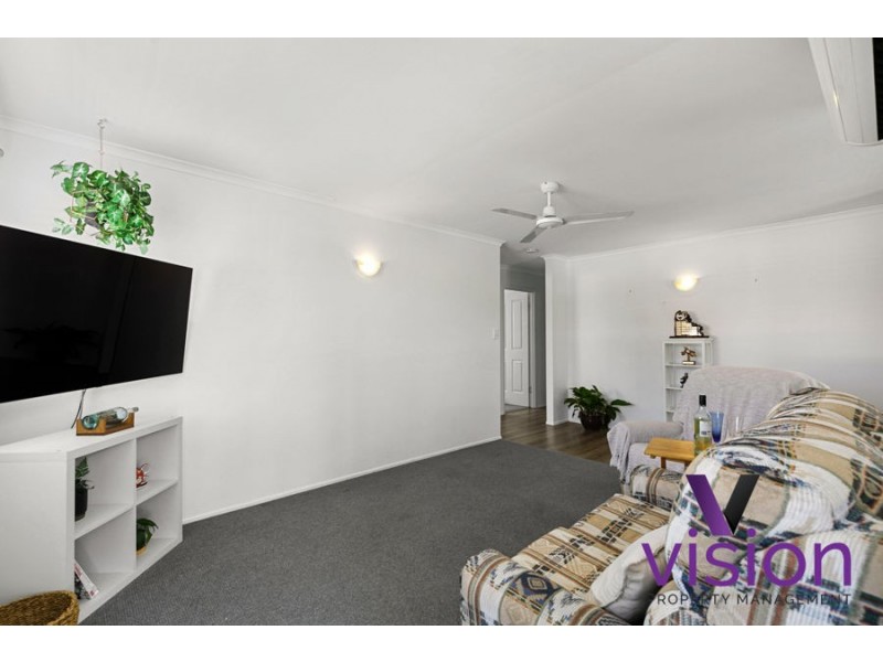 71 Lauren Street, Urangan QLD 4655