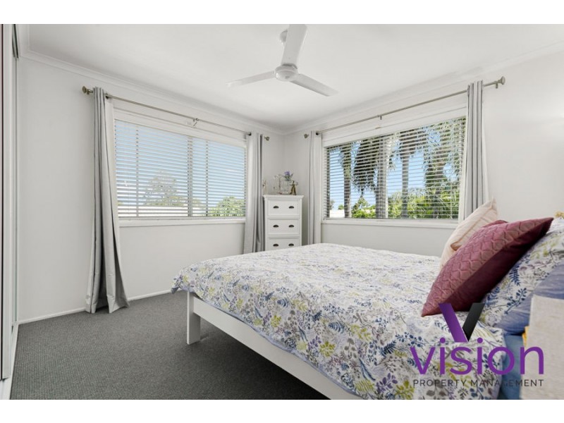 71 Lauren Street, Urangan QLD 4655