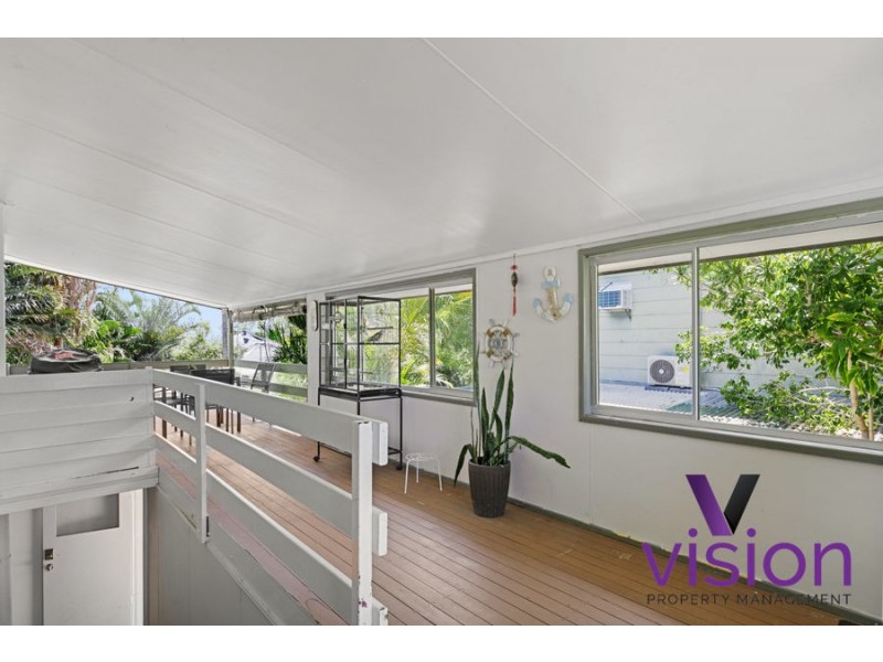 71 Lauren Street, Urangan QLD 4655