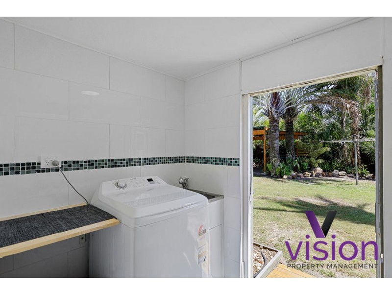 71 Lauren Street, Urangan QLD 4655