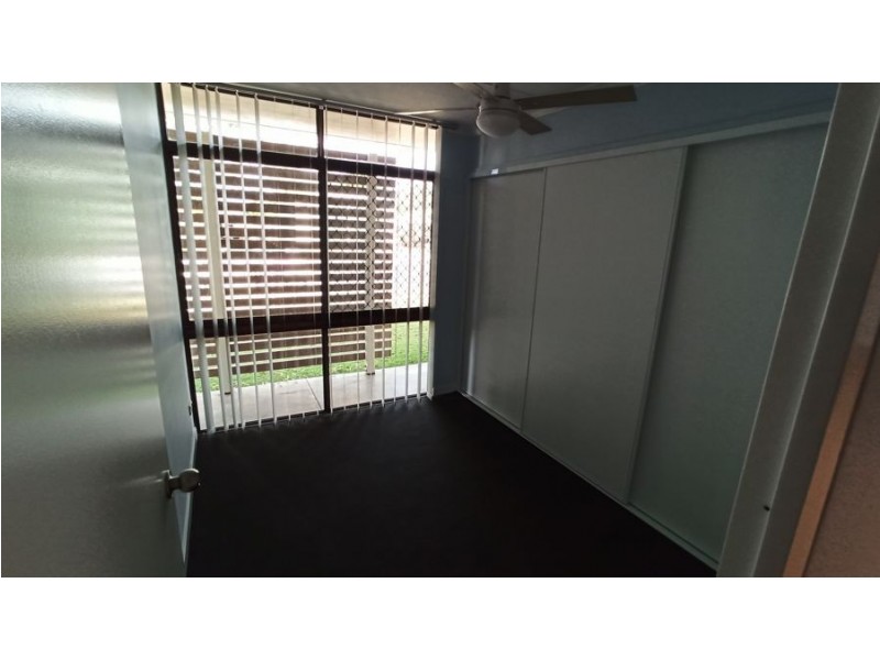 1 Drummond Street, Urangan QLD 4655