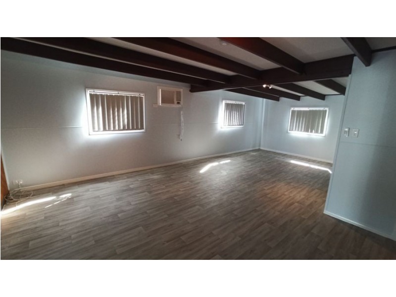 1 Drummond Street, Urangan QLD 4655