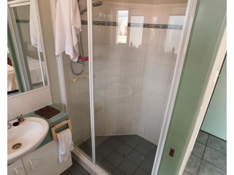 57/17 Buccaneer Drive, Urangan QLD 4655