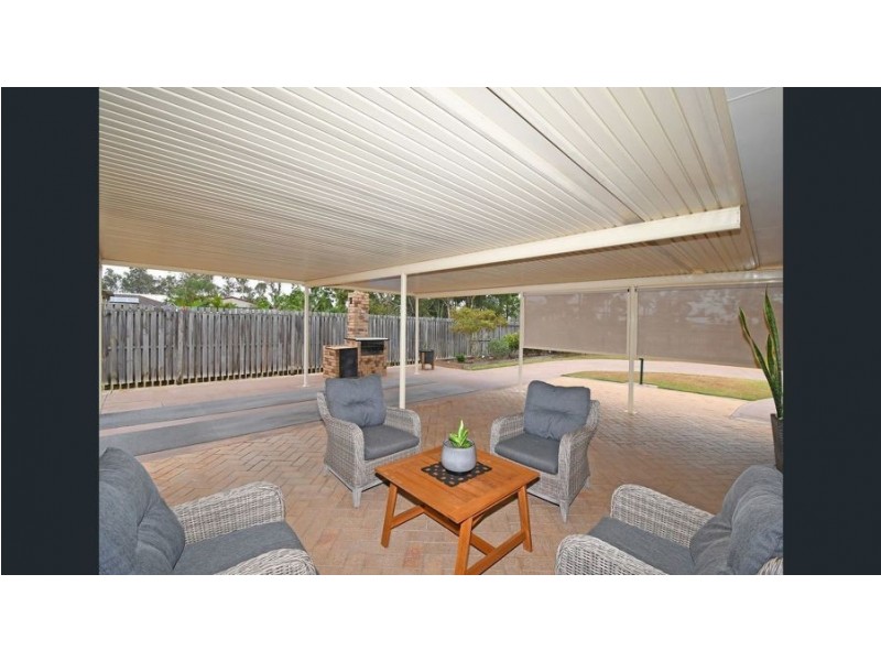 17 Brolga Court, Eli Waters QLD 4655