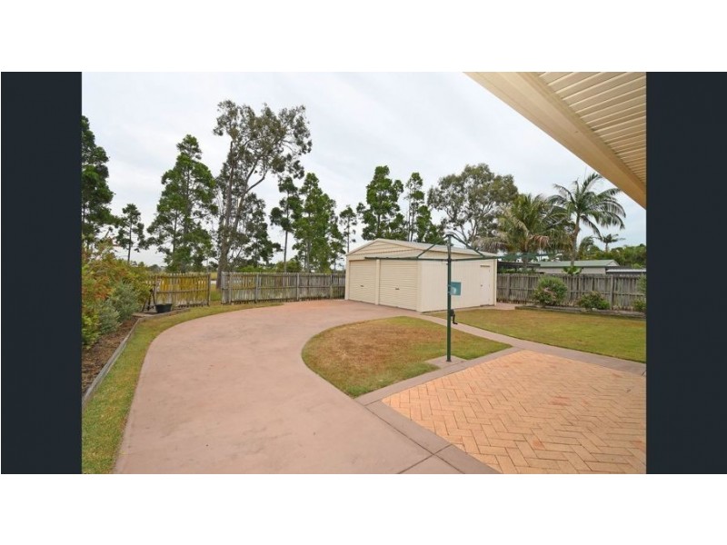 17 Brolga Court, Eli Waters QLD 4655