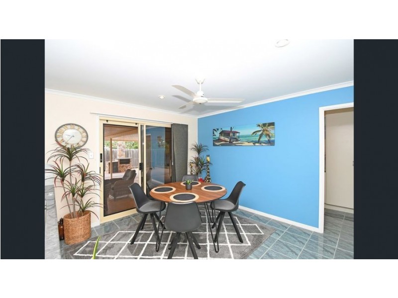 17 Brolga Court, Eli Waters QLD 4655