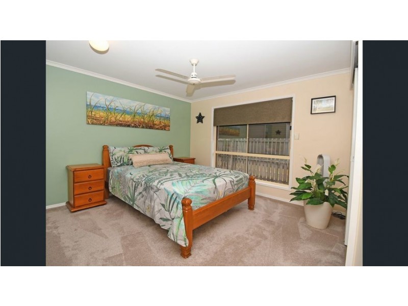 17 Brolga Court, Eli Waters QLD 4655