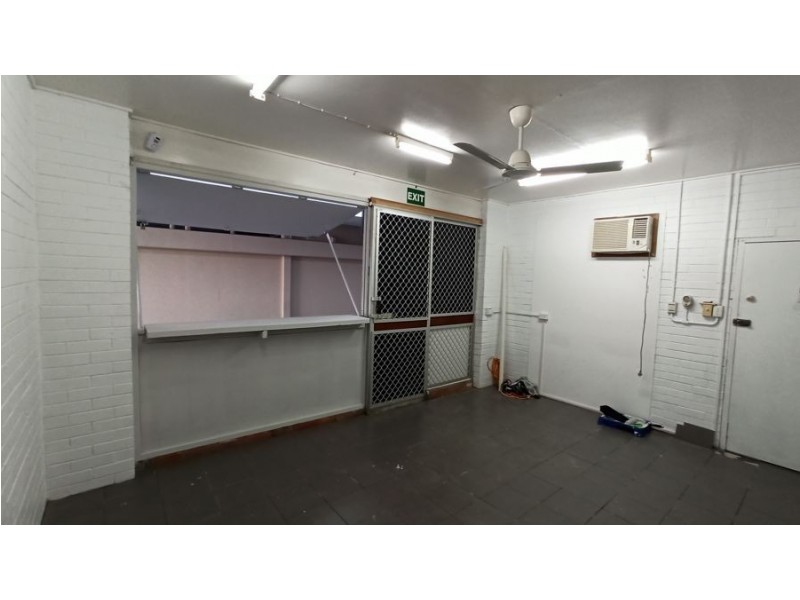 2 / 414 Esplanade, Torquay QLD 4655