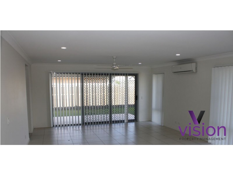 16 Dawes Crescent, Urraween QLD 4655