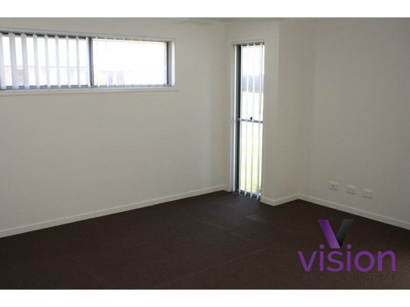 16 Dawes Crescent, Urraween QLD 4655