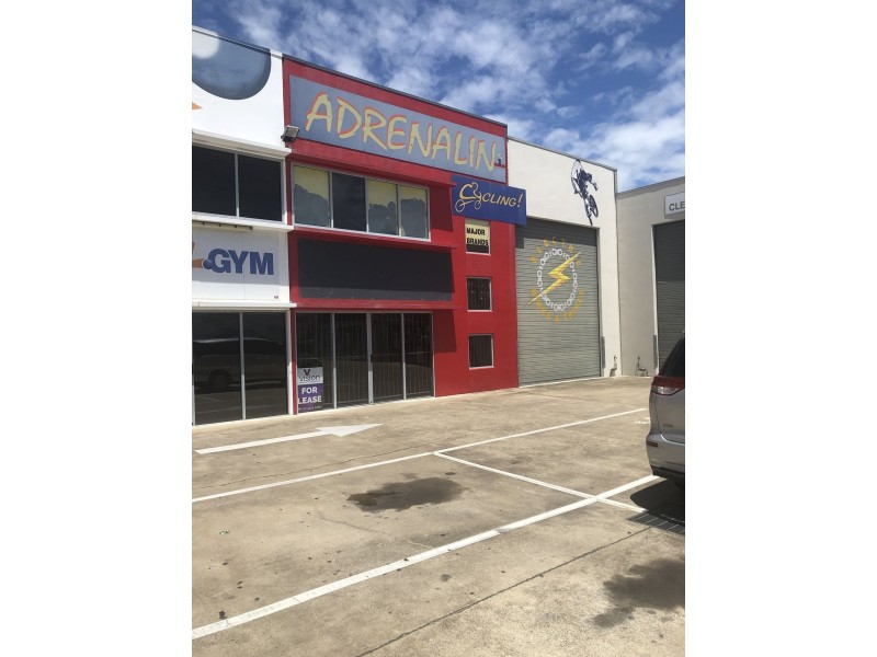 2/88 Beach Road, Pialba QLD 4655