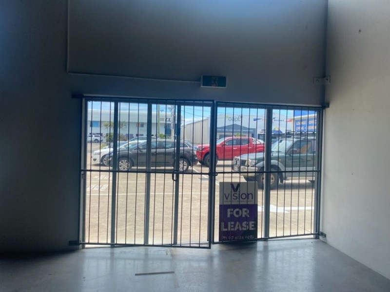 2/88 Beach Road, Pialba QLD 4655