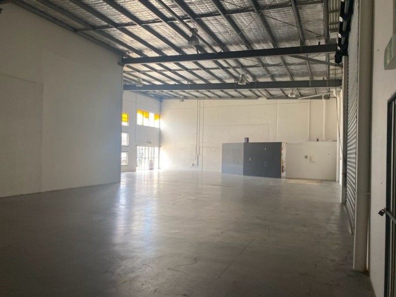 2/88 Beach Road, Pialba QLD 4655