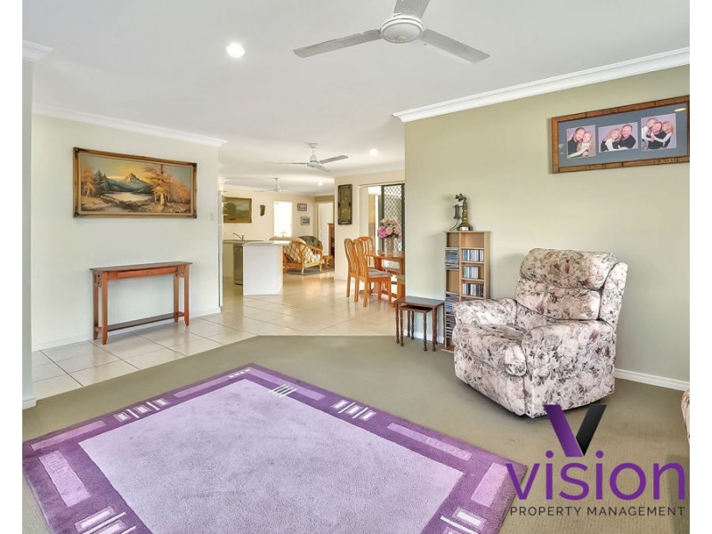 66 Pembridge Cct, Urraween QLD 4655