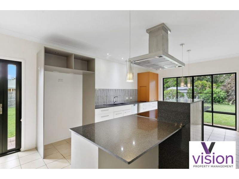 1 Ocean Park Dive, Dundowran Beach QLD 4655