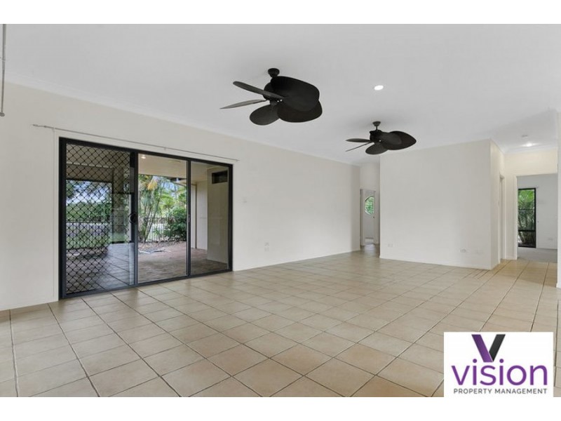 1 Ocean Park Dive, Dundowran Beach QLD 4655