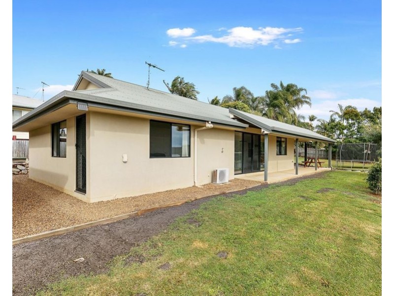15 Crawford Drive, Dundowran QLD 4655
