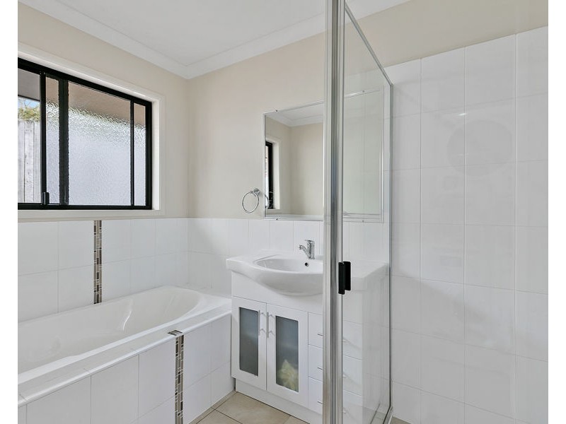15 Crawford Drive, Dundowran QLD 4655