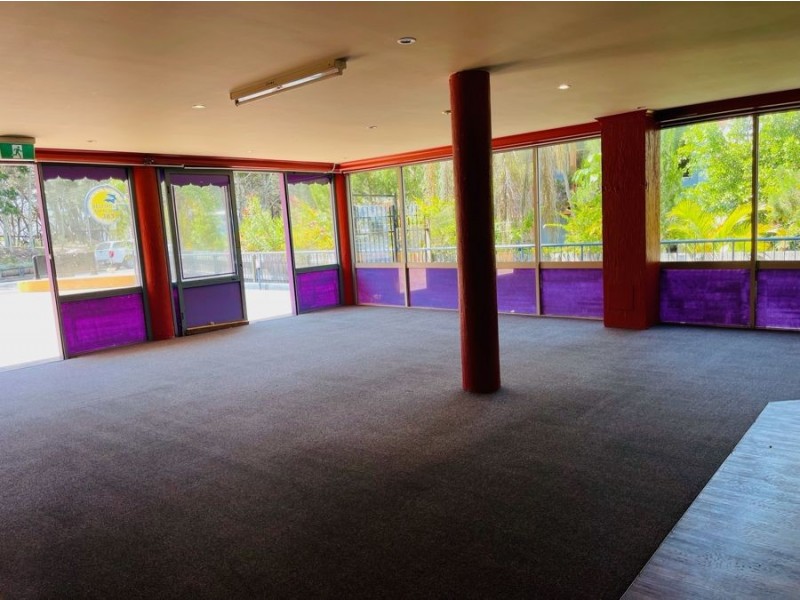 1/383 Esplanade, Torquay QLD 4655